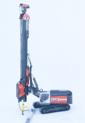 1:50 BYMO RTG RG21T Pile Drive with Hydraulic Vibrator Machine Diecast Model #4