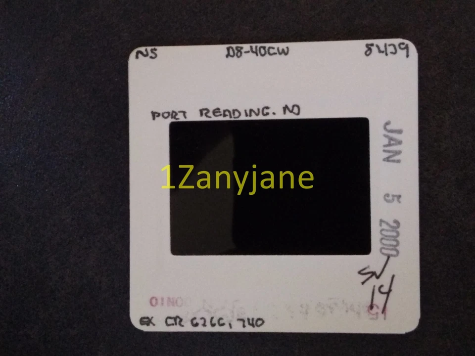 DIAPOSITIVA DE TREN 5V14 Ferrocarril 35MM Foto NS D8-40CW 8439 PUERTO LECTURA NJ 1-5-00 Foto 2 de 2