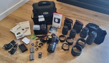 Appareil photo NIKON D90 avec objectifs et accessoires – Excellent état