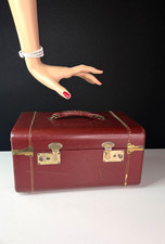 Vintage 1940s brown red leather train case tray key hard small suitcase brass