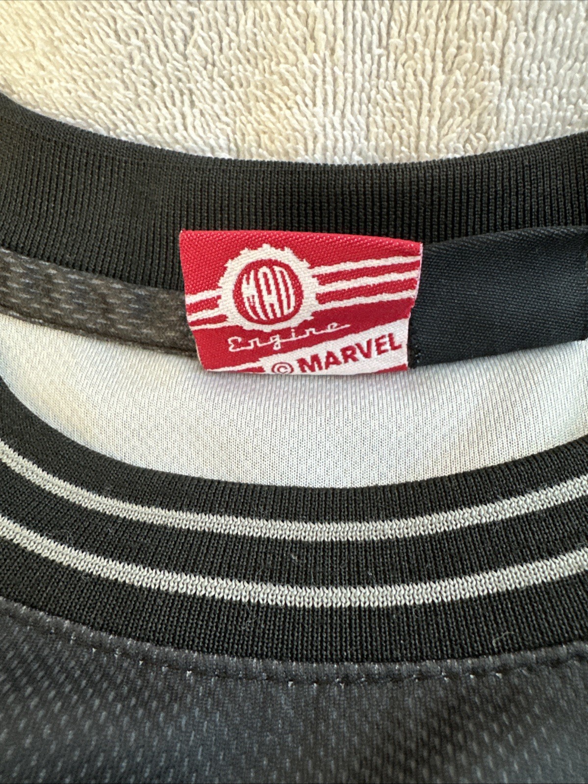 Marvel Punisher Frank Castle Skull Tank Top Mens Medium Black Sleeveless Shirt thumbnail 6