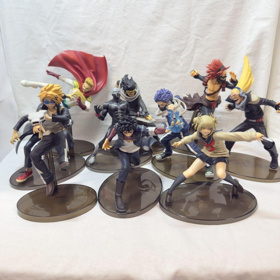 Juego de 10 figuras de villanos de My Hero Academia Amazing Heroes de Bandai