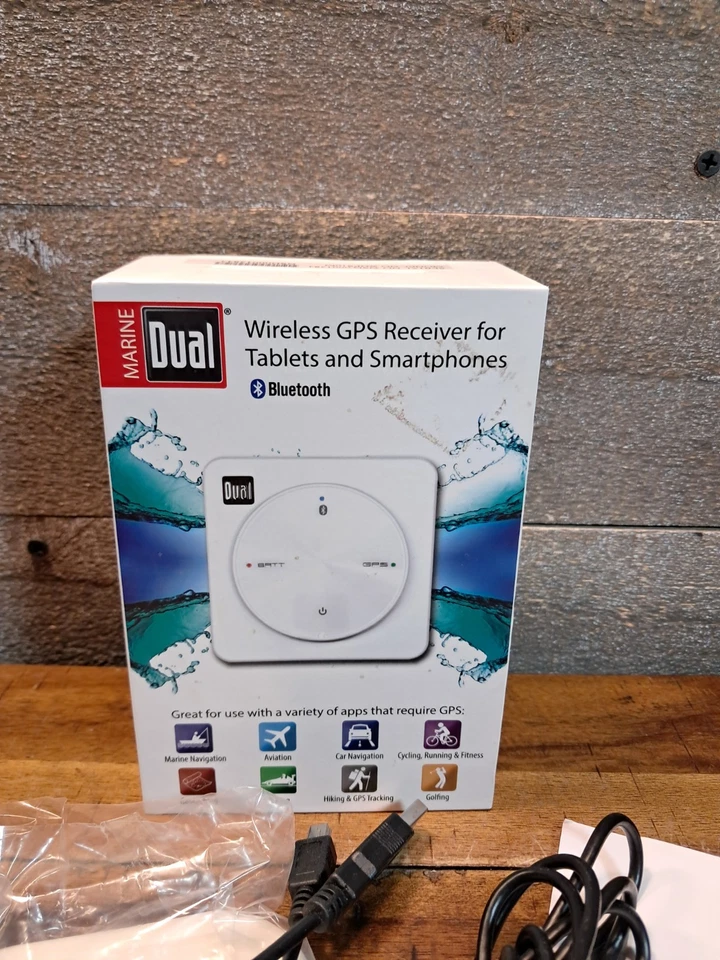 Dual Electronics XGPS10M Portable GPS Receiver Marine  - Image 4 of 4