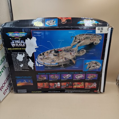 Micro Machines Star Wars MILLENNIUM FALCON Vintage 1995 Galoob 65929 + 15 Figure - Picture 12 of 12