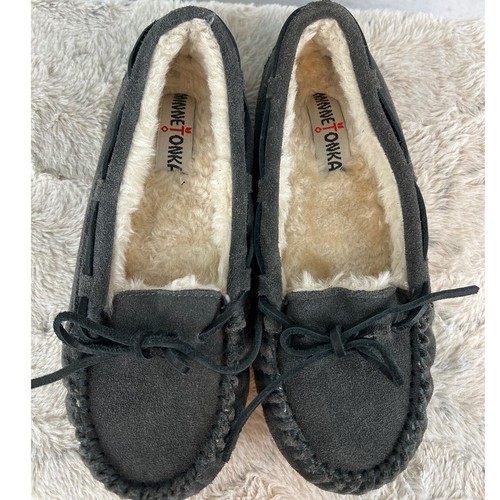 Minnetonka Women’s Cally Moccasins Dark Gray Suede Plush Pile Lining Size 7 - Picture 4 of 6