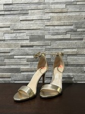 Nine West Women's Mana Metallic Dress Sandal Light Gold size 7