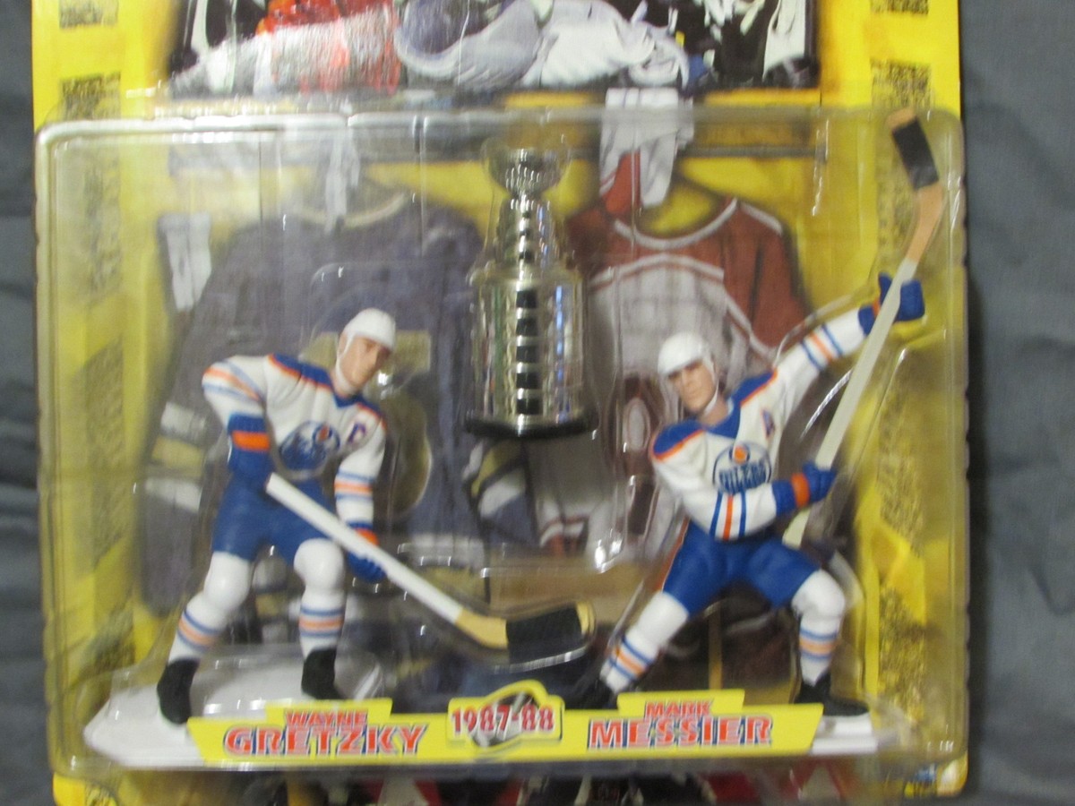 【STARTING LINUP】1998年 W・グレツキー 1998 Starting Lineup NHL WAYNE GRETZKY with Stanley Cup | eBay