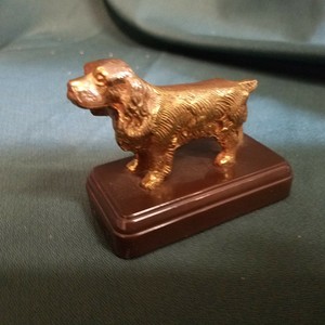 desk springer spaniels