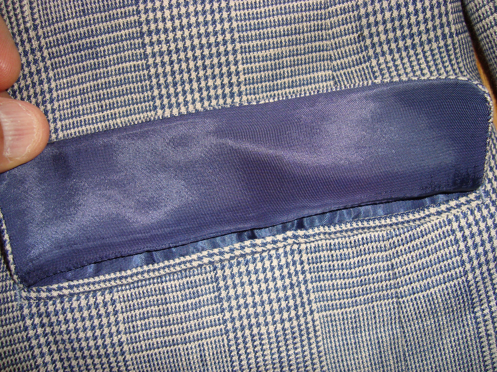 Picture 12 of 14