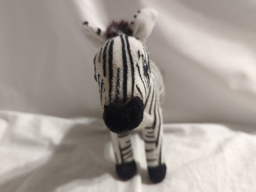 2013 FAO Toy r Us Zebra, 7" Stuffed Animal - PLEASE READ DESCRIPTION - Foto 2 di 8