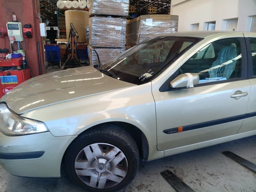 8200002473 Piloto Trasero Izquierdo para RENAULT LAGUNA II (BG0) 2003 4041992 - Imagen 18 de 19