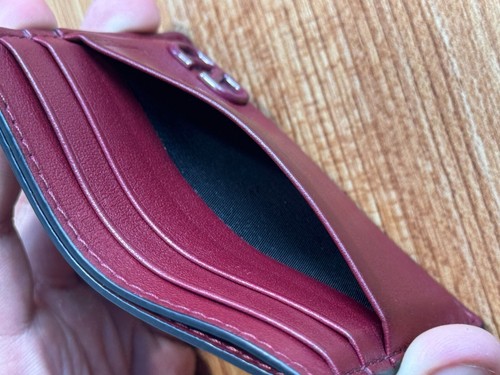 Valentino 6 Card Holder, Red, Very Good Condition (Moderately Used) - Picture 4 of 9