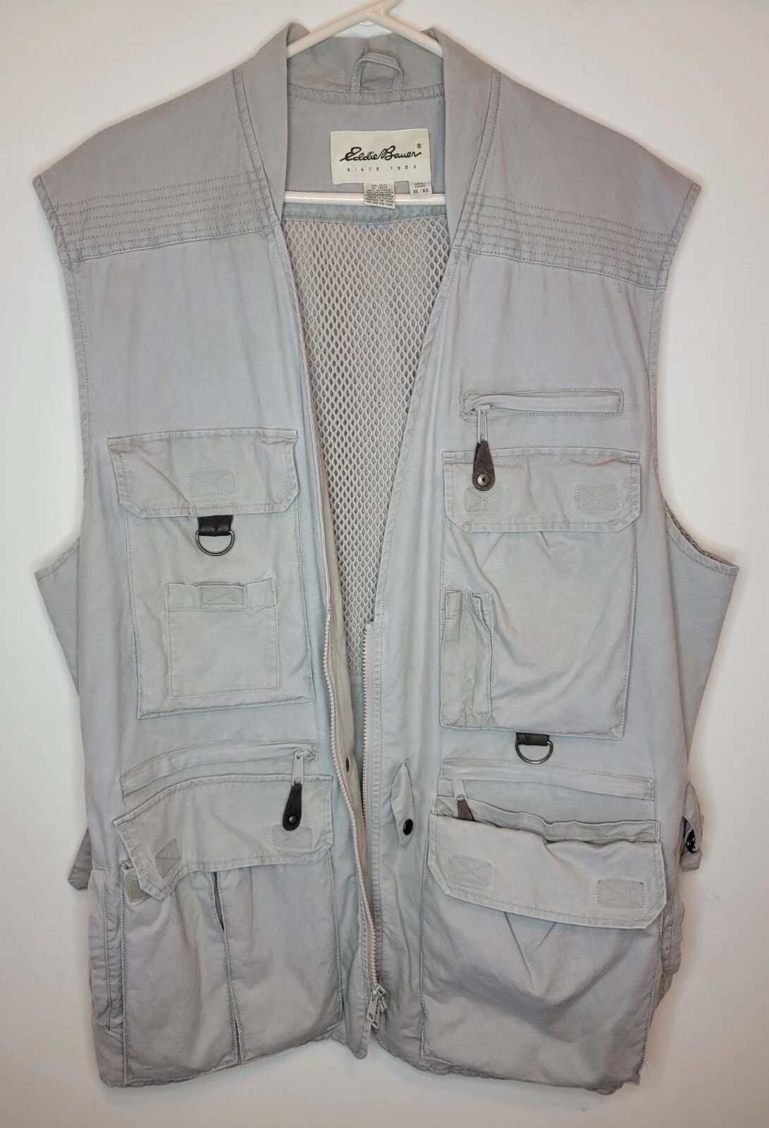 Vintage Eddie Bauer Vest Photography Field Fishing Hunting Size XL WPL 9647