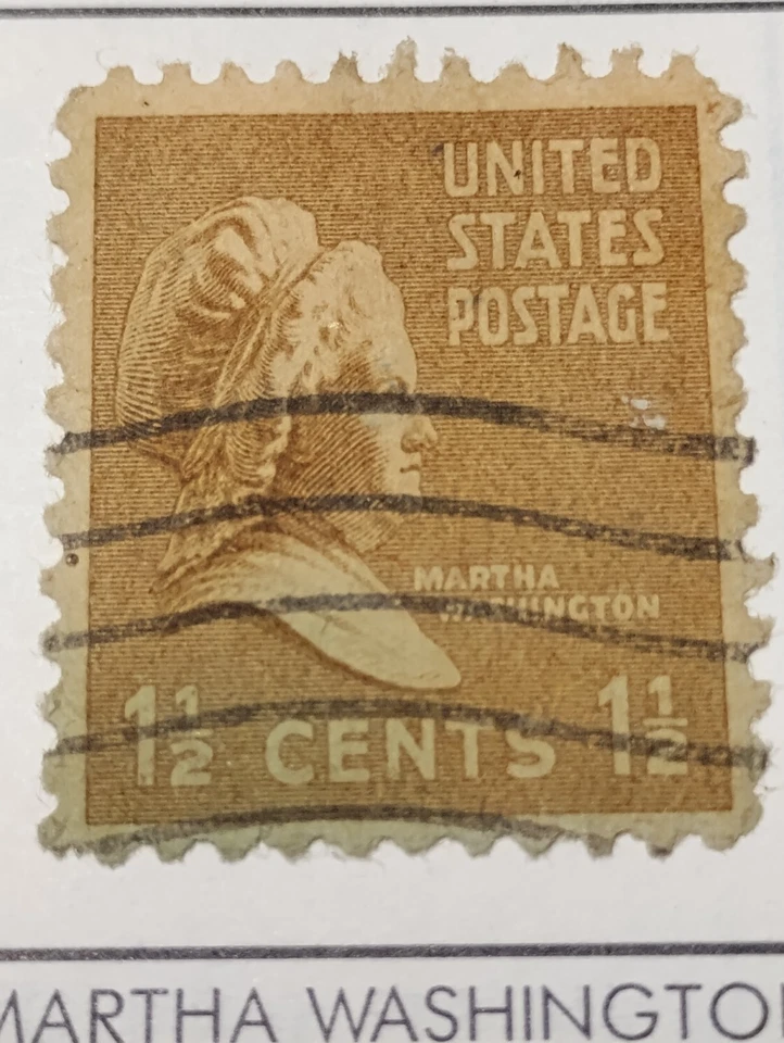 Mint. Orange in color Martha Washington 1 1/2 Cent Stamp U.S. Postage stamp  - Image 2 of 2
