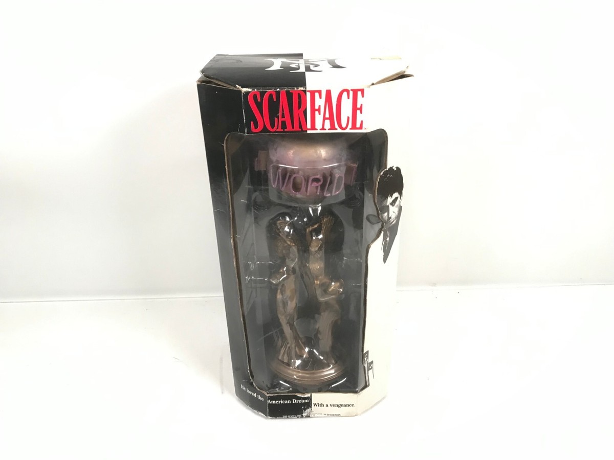 Scarface The World is Yours - ORIGINAL, 10 inch statue Scarface The World is Yours - ORIGINAL, 10 inch statue