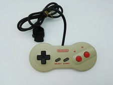 NINTENDO NEW AV FAMICOM CONTROLLER TESTED JAPAN USED