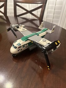 LEGO CITY 60021 Cargo Heliplane w/ Minifigs