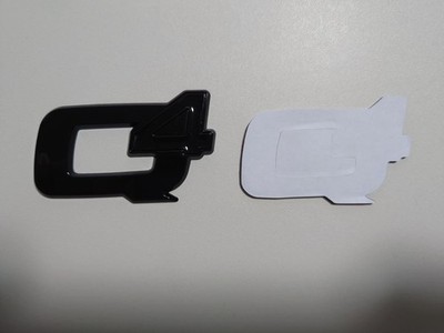 Alfa Romeogiulia 952 For Stelvio Genuine Designq4 Badge Body Color All Black