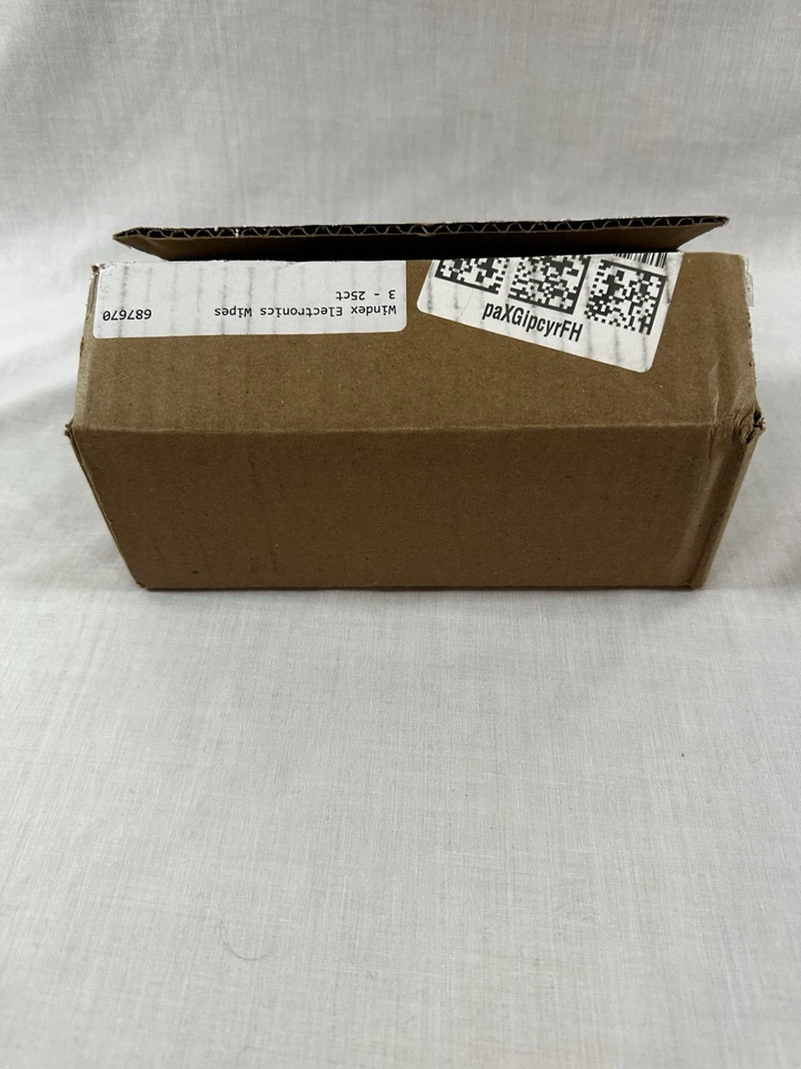 Windex Electronic Cleaning Wipes,Pre-Moistened Screen Wipes 3 Packs Of 25 - Image 4 of 4