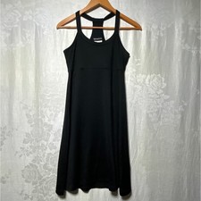 Columbia Performance Dress Small Black Omni Wick Built in Bra Sleeveless Short