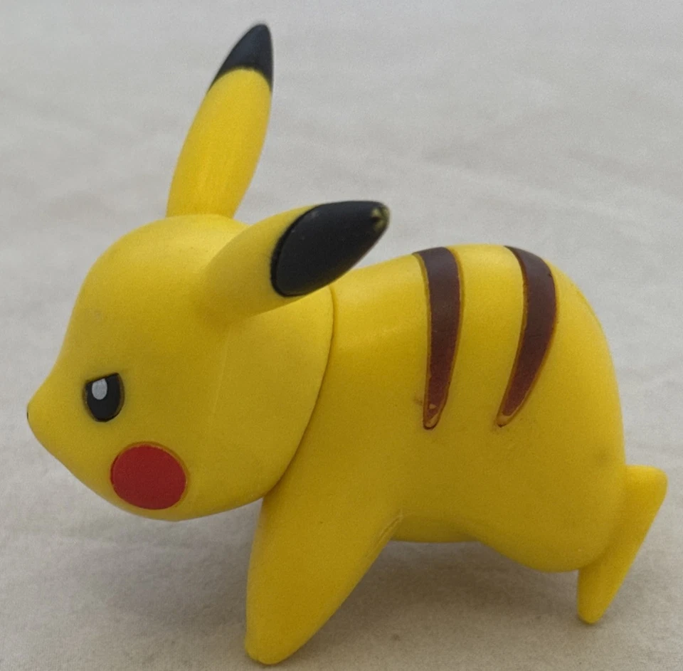 Pokemon Figure Lot Pikachu Blaziken Psyduck Golduck Grovyle Poochyena Set - Image 2 of 4