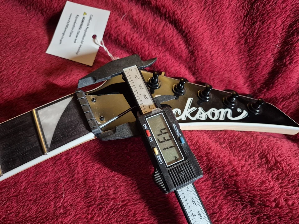 Cuello de guitarra Jackson 24 trastes incrustaciones de aleta de tiburón para Dinky King V Rhoads Warrior Foto 3 de 4