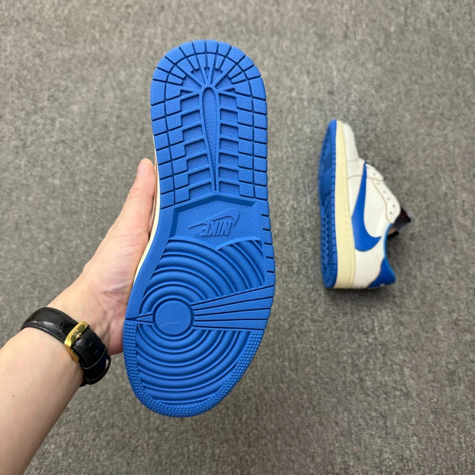 Fragment Design x Travis Scott x Air Jordan 1 Retro Low Men's DM7866-104⚡️ - Image 4 of 4