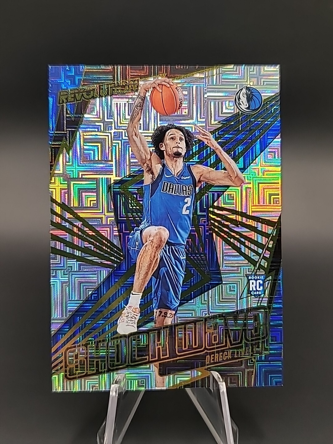 💥2023-24 Panini Revolution Dereck Lively II RC Shockwave Levels-Mavs💥