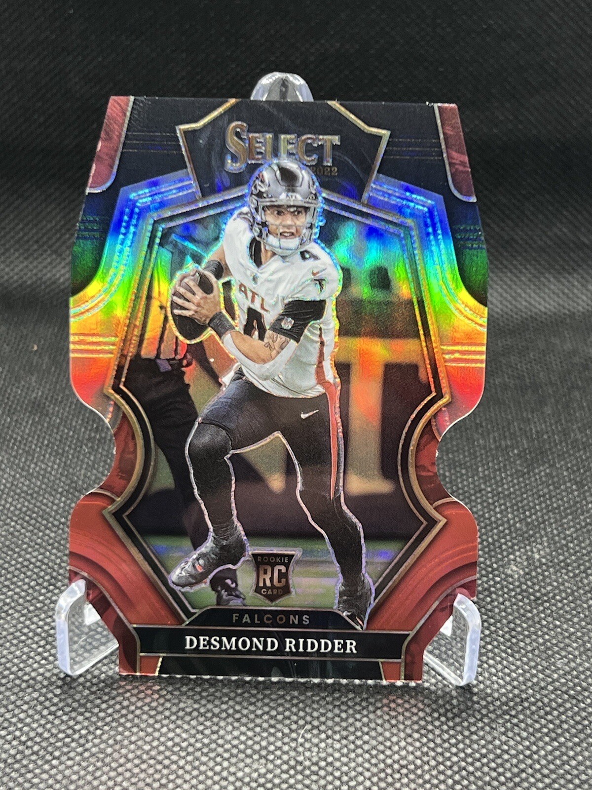 2022 Select #104 Desmond Ridder - Atlanta Falcons Black and Red Die-Cut Prizm