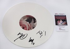 CHVRCHES signed "EVERY OPEN EYE" White Vinyl Record LP Lauren Mayberry JSA COA CHVRCHES signed "EVERY OPEN EYE" White Vinyl Record LP Lauren Mayberry JSA COA