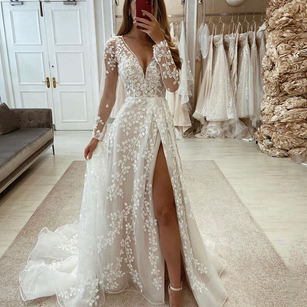 Mermaid V-neck Long Sleeve Wedding Dress Lace Appliques Tulle