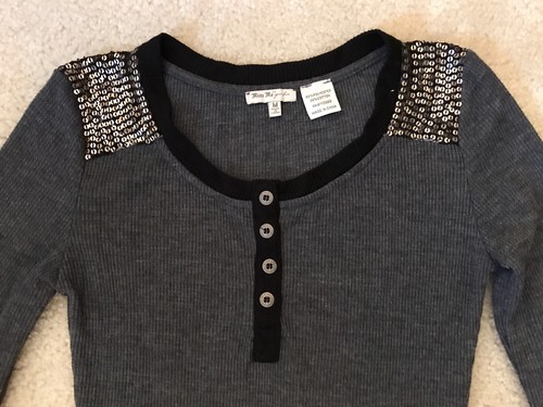 EUC! Girls Miss Me Rose Sequin/Rhinestone Charcoal Grey Long Sleeve Shirt Sz M - Picture 3 of 5