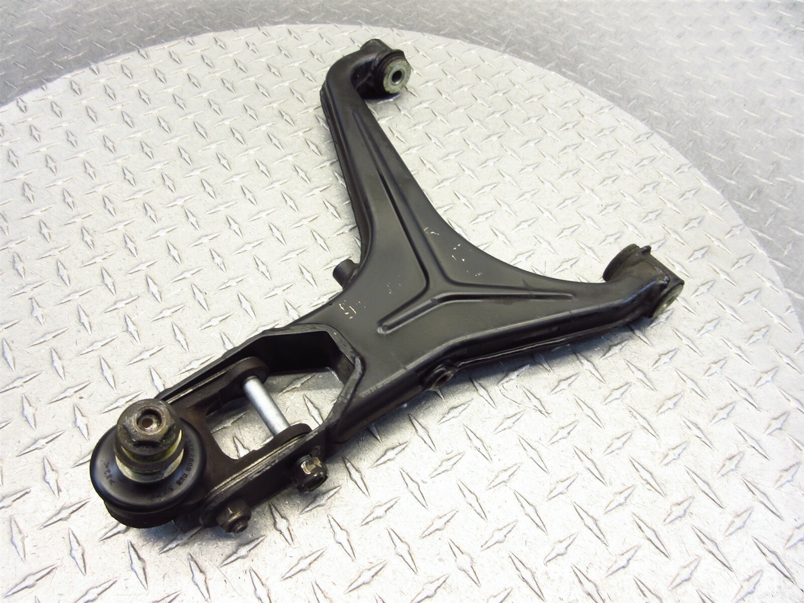 1995 Ferrari 355 F355 Spider Left Driver Lower Control A arm W Ball Joint 159305