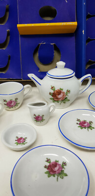 Ancienne Dînette Service à Café En Porcelaine – Années 60/70, Motif Floral