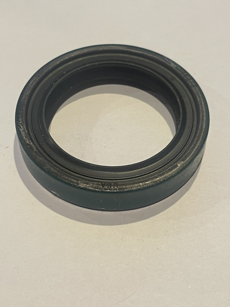 OIL SEAL C19273 2043 Differential Pinion Seal 8.5 GM