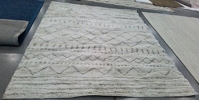 IVORY / BEIGE 8' X 10' Back Stain Rug, Reduced Price 1172762116 ASG741A-8