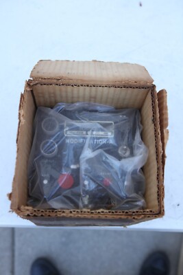 R-8/ARN-8 Receiver Aircraft Navigation Radio New, Old Stock