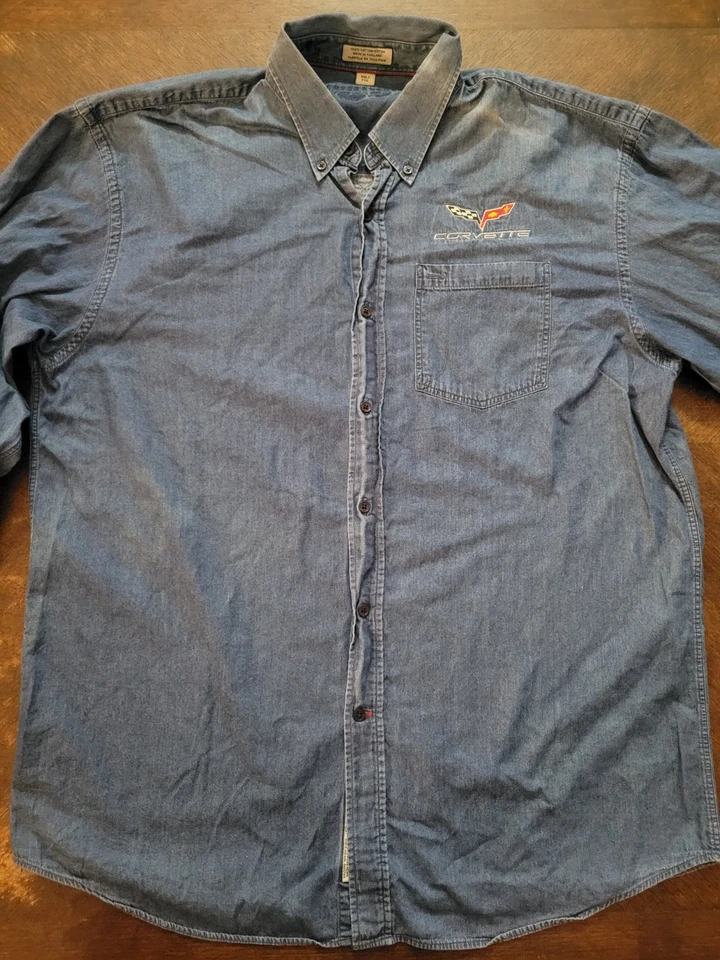 Camisa Corvette Botón De Colección Para Hombres 2XL Azul Denim Bordado Bandera Logo XXL Foto 2 de 4