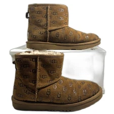 UGG Classic Mini II Boot UGG Embroidered Women's SZ 5