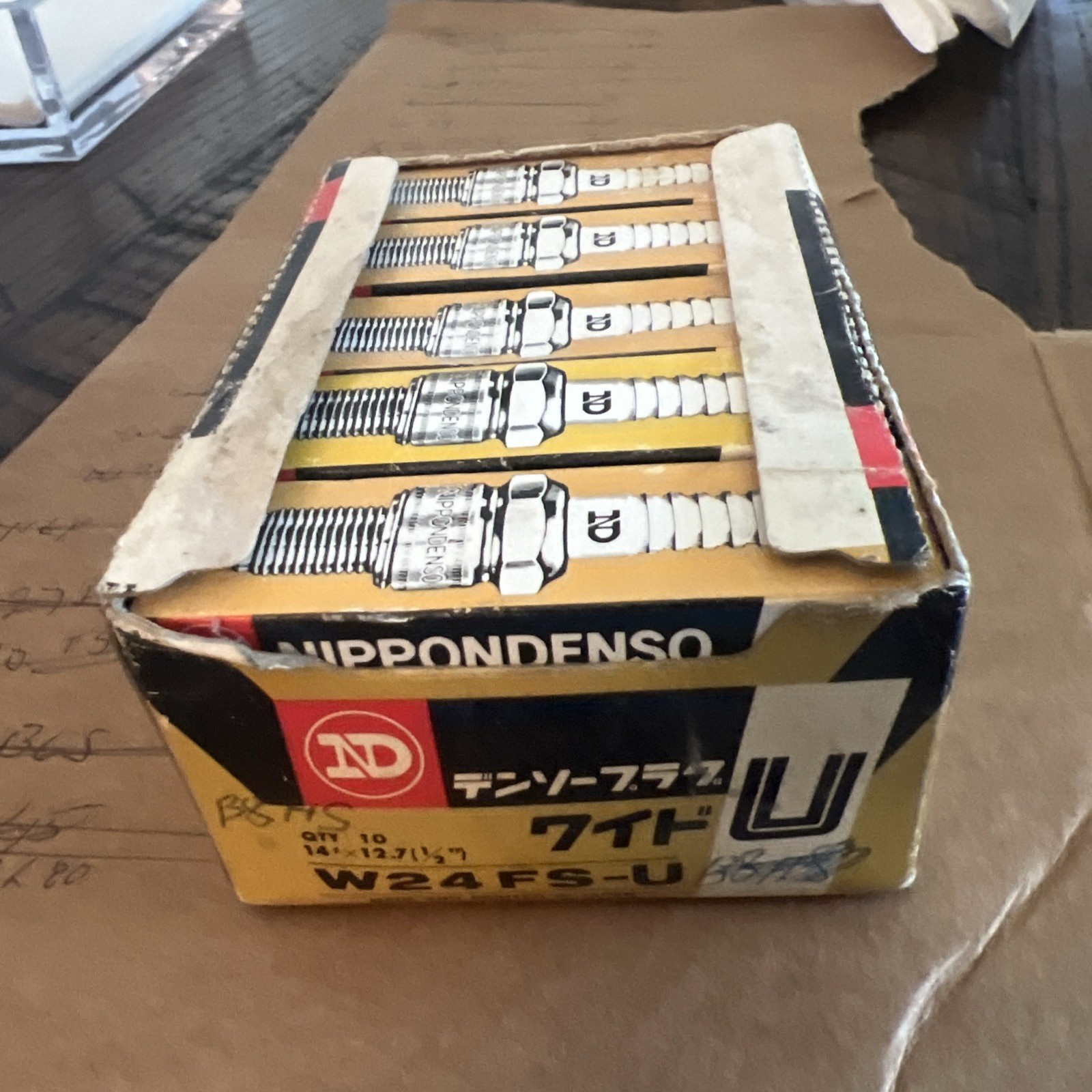 Nippon Denso U-Groove Spark Plugs W24ES-U #4030 Lot of 10 New in Box