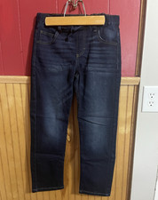 Wrangler Boys Straight Leg Dark Wash Blue Denim Jeans Size 12 Regular Stretch