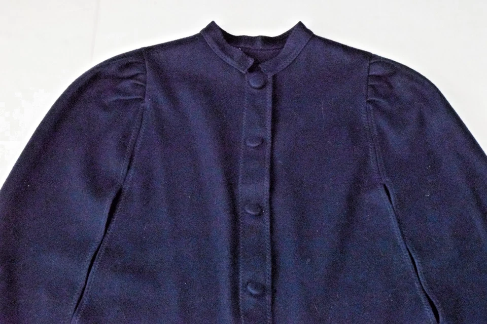 Vintage Cape Coat 1950s Navy Blue Wool Pleated Shoulders No Collar - Image 3 of 4
