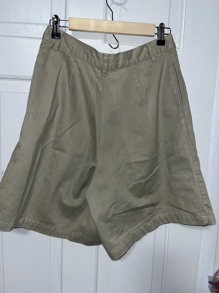 Pantalones Cortos Chinos Ralph Lauren De Colección Para Mujer 12 Tostados Caqui Plisados EE. UU. Tiro Alto Sólidos Foto 3 de 4