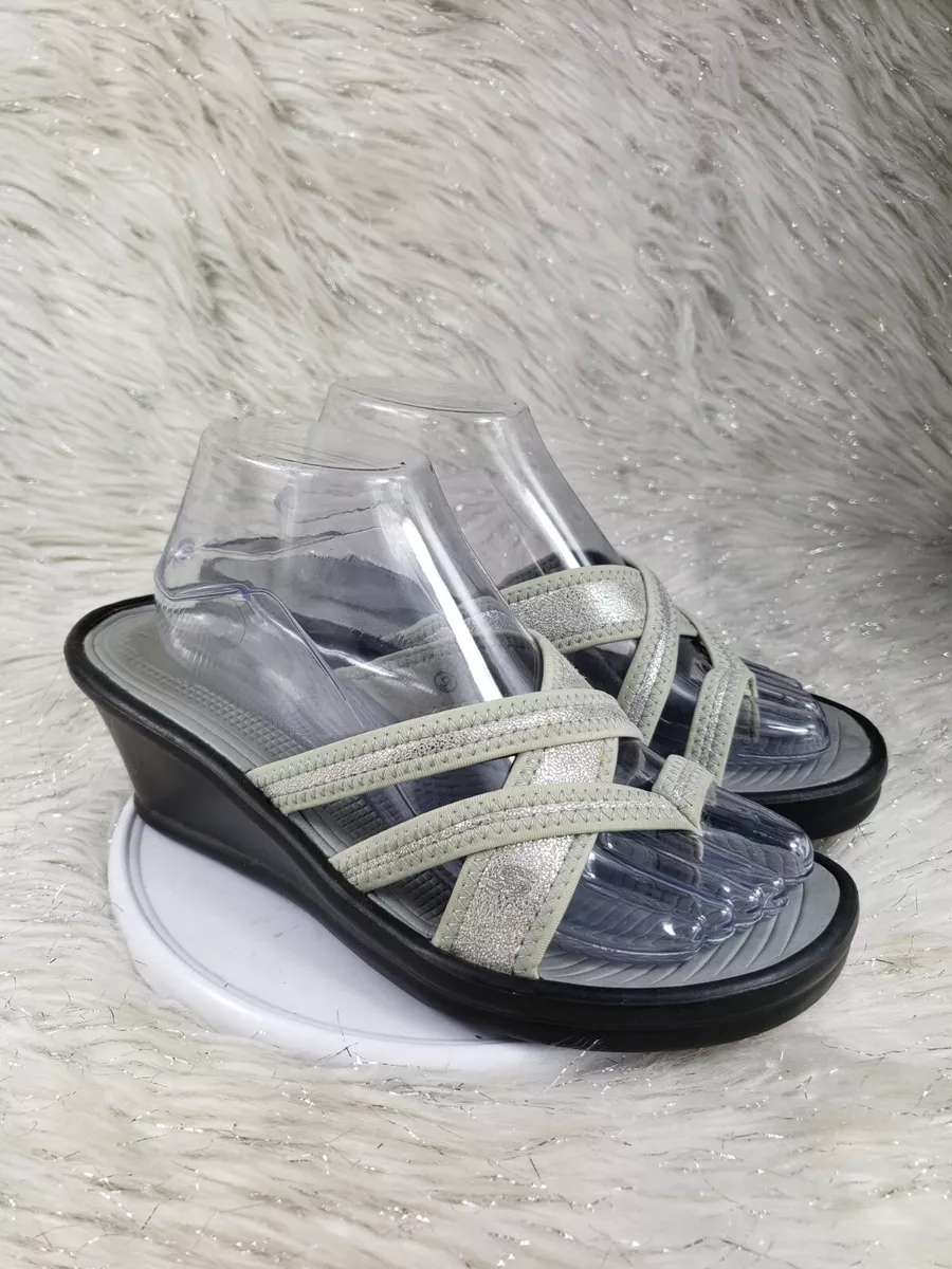 Skechers womens top sandals size 9