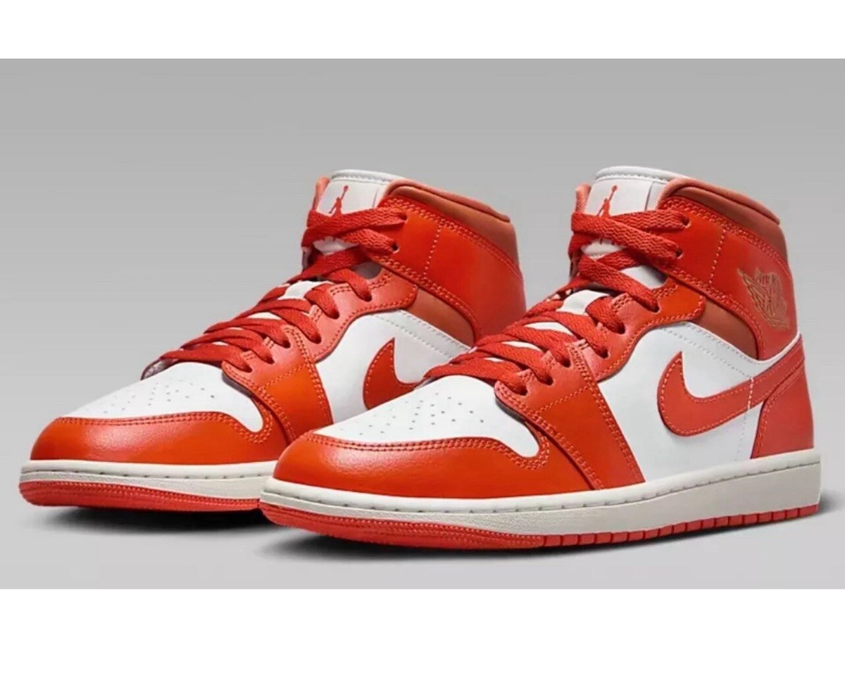 Air Jordan 1 Mid White Women display picture 3
