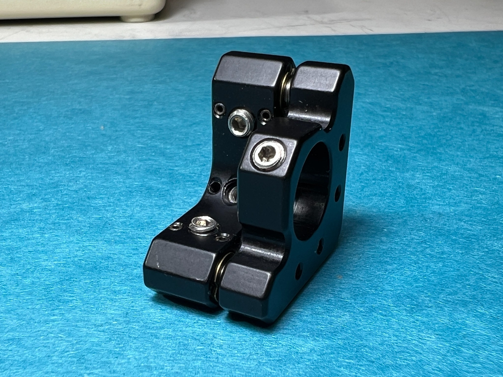 Thorlabs KS05 1/2" 45 Degree Kinematic Mirror Mount 3x100TPI Actuators w/Locks