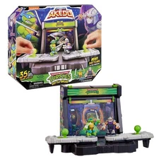 Teenage Mutant Ninja Turtles Akedo Battle Arena with Leonardo and Shredder