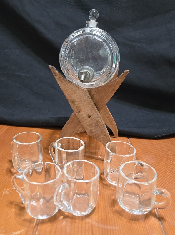 Vintage Hand Blown Glass Small Barrel Decanter w/6 mugs
