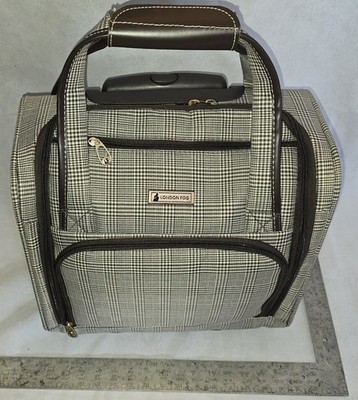 London Fog Under the Seat Carry On Sheffield Roller Bag 15IN Small Suitcase