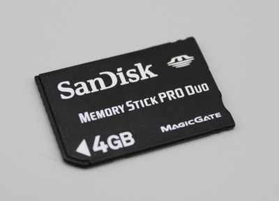 Sony / SAN DISK 4 GB Memory Stick PRO Duo Karte | SONY PSP | PORTABLE